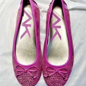Anne Klein Sport Pink Suede Rhinestone Flats sz 7